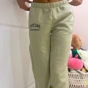 Pacsun green pacific sunwear sweatpants! SIZE XS